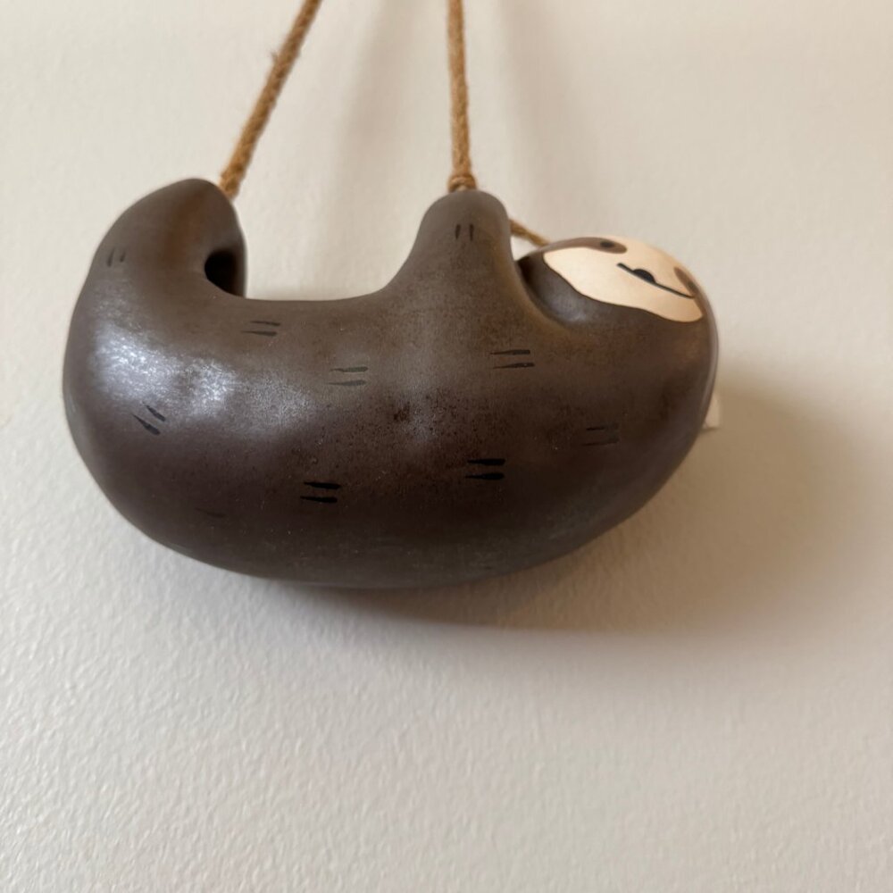 Ceramic Hanging Sloth Planter Pot with Jute Rope in Brown NWT - Picture 7 of 10